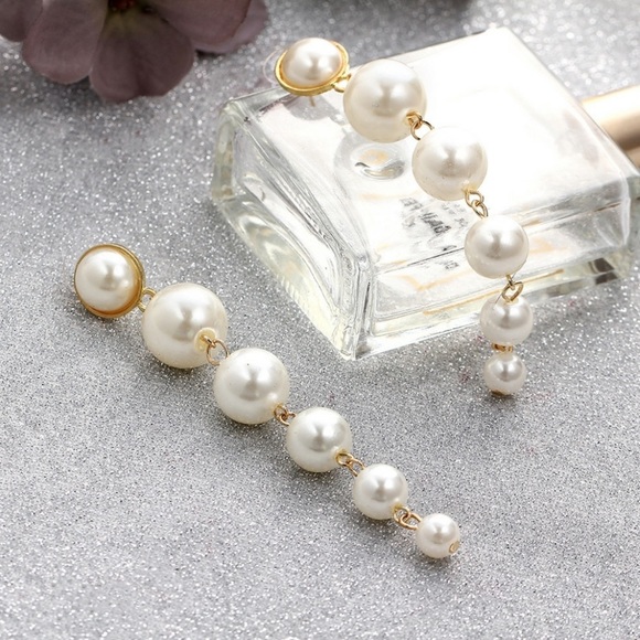Lovely pearl drop earrings - Picture 4 of 6